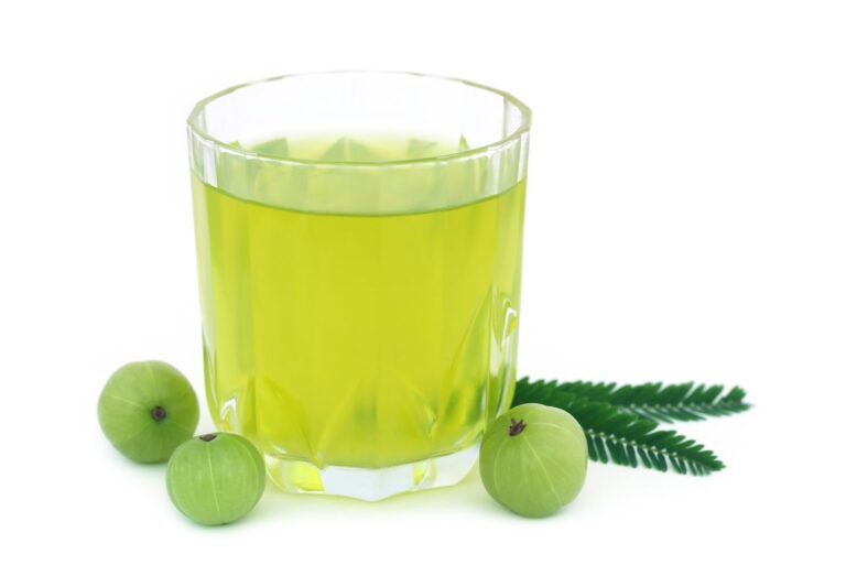 10 Amazing Amla Juice Benefits Side Effects & Make At Home